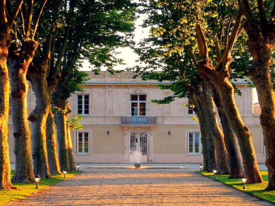 Château Haut Breton Larigaudière 800x600
