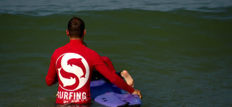 Surfing Medoc
